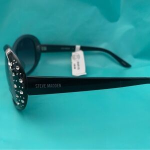 SOLD Steve Madden Sunglasses